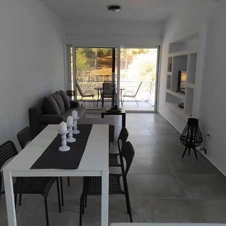 Estia - Brand New Apartment In Ermioni Village エクステリア 写真