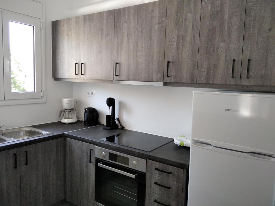 Estia - Brand New Apartment In Ermioni Village エクステリア 写真