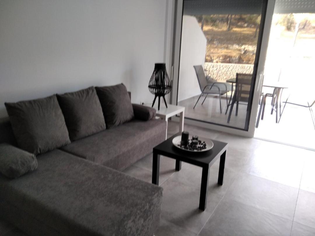 Estia - Brand New Apartment In Ermioni Village エクステリア 写真